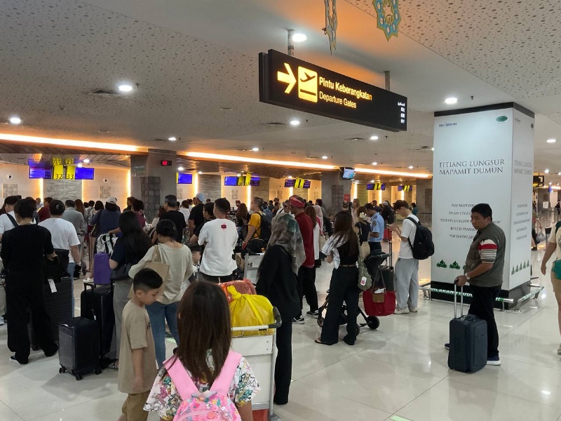 Suasana di Bandara Angkasa Pura Indonesia