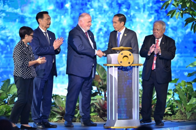 Presiden Jokowi di pembukaan WWF