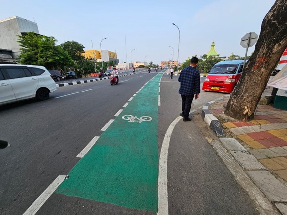 Jalur sepeda di Kota Tangerang