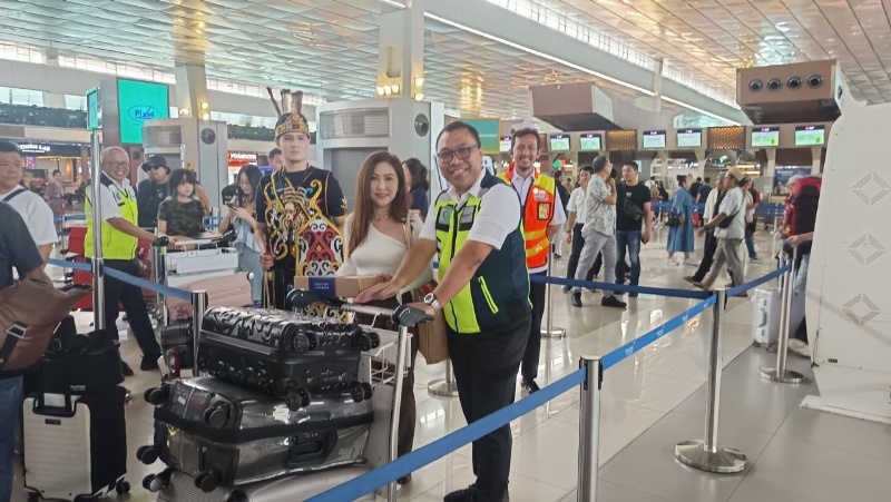 Halpelnas di Bandara Soetta