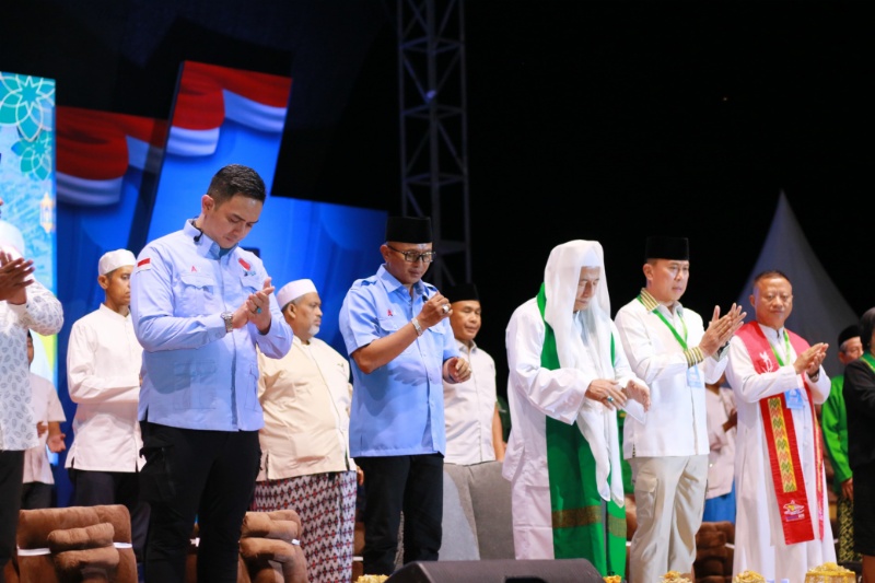 Ndaru bershalawat di Kendari, Sultra