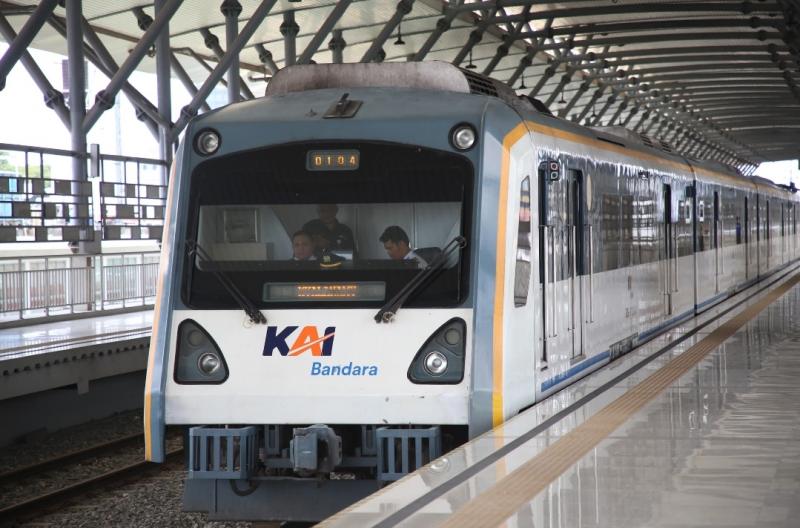 Kereta api bandara yang menghubungkan Bandara Kualanamu hingga Stasiun Medan. (Foto:Dok KAI Divre I Sumut)