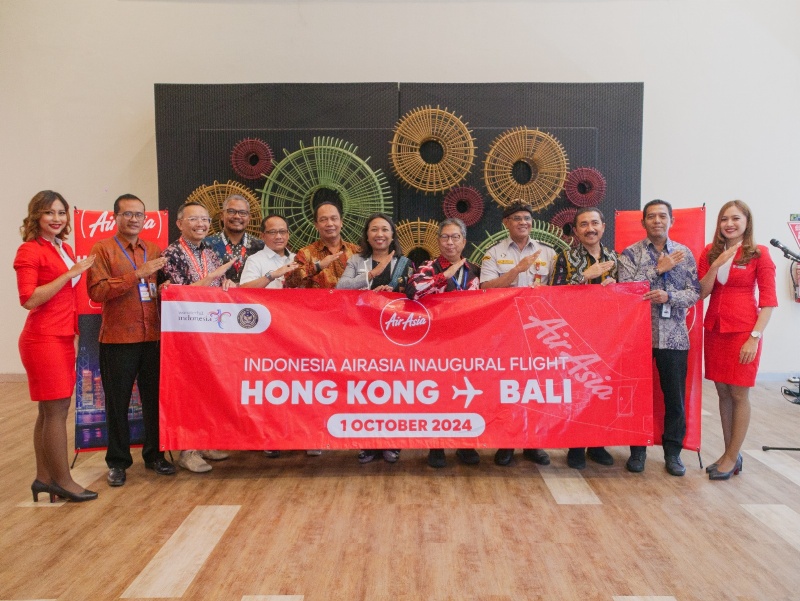 Penyambutan penerbangan perdana IAA Hong Kong-Bali