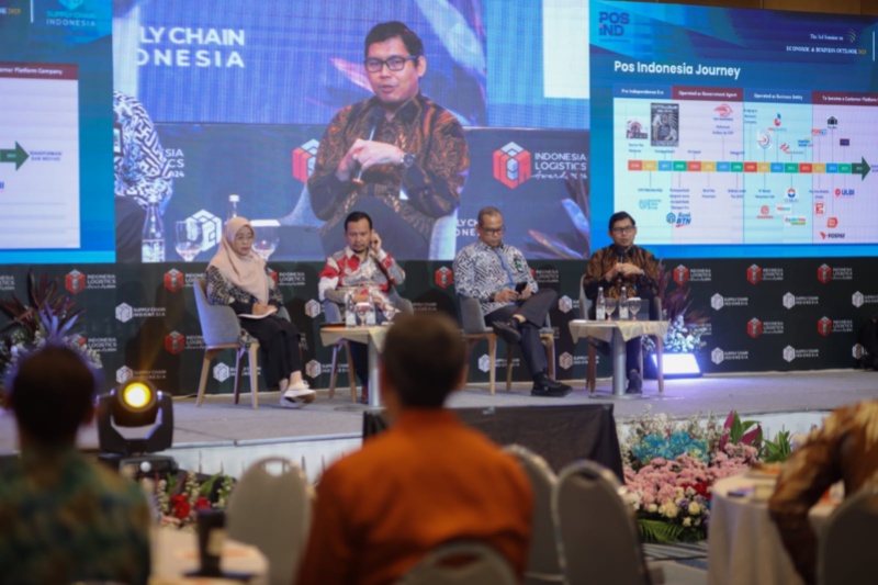 The 3rd Seminar on Economic & Business Outlook 2025 dan Indonesia Logistics Awards