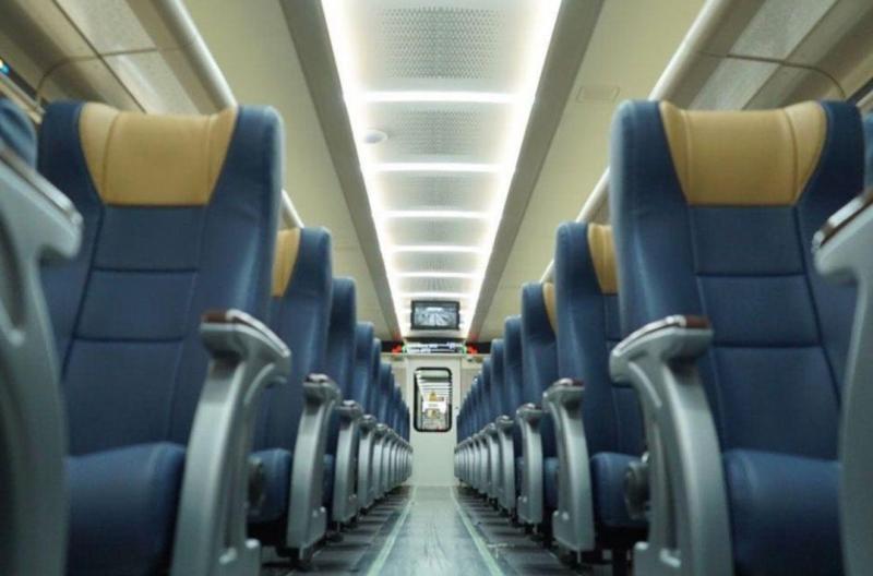 Rangkaian KA Ranggajati akan menggunakan kereta new generation modifikasi mulai 1 November 2024.