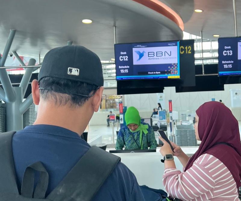 Penumpang BBN Airlines Indonesia di Bandara
