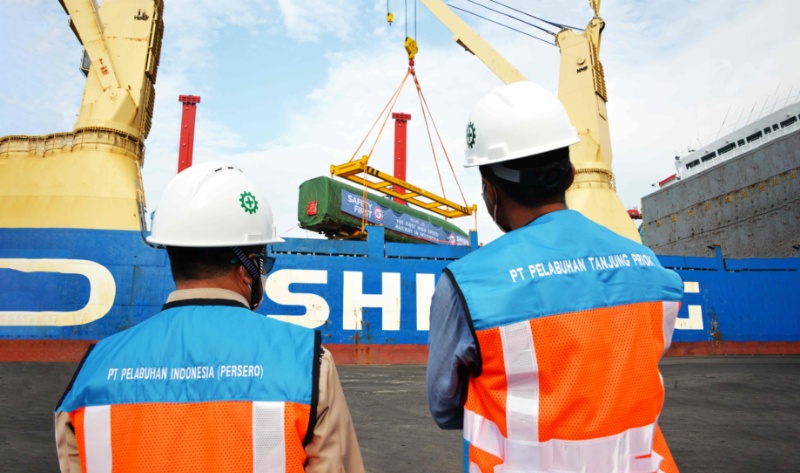 Layanan di Pelabuhan Pelindo