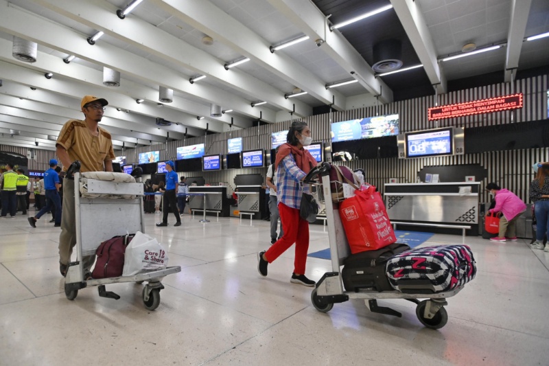 Suasana di Bandara Angkasa Pura Indonesia