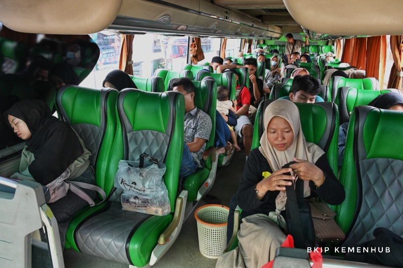 Peserta mudik gratia