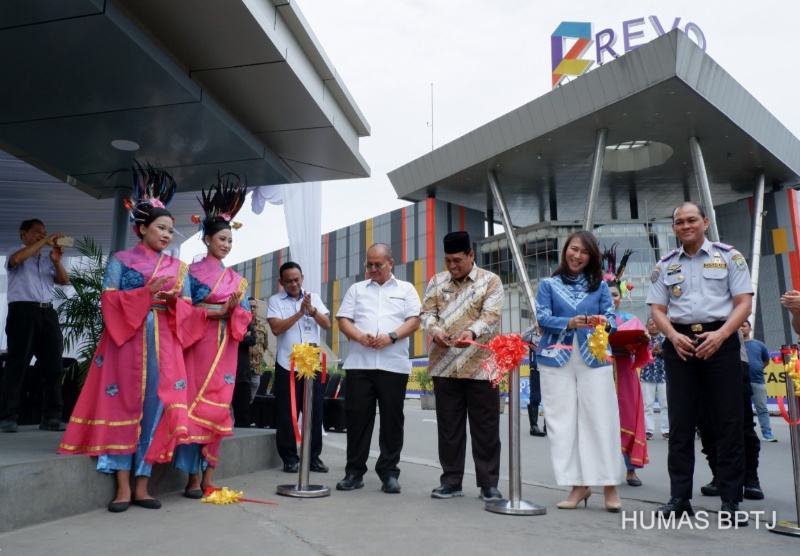 Peresmian halte Bus Revo, Bekasi Barat
