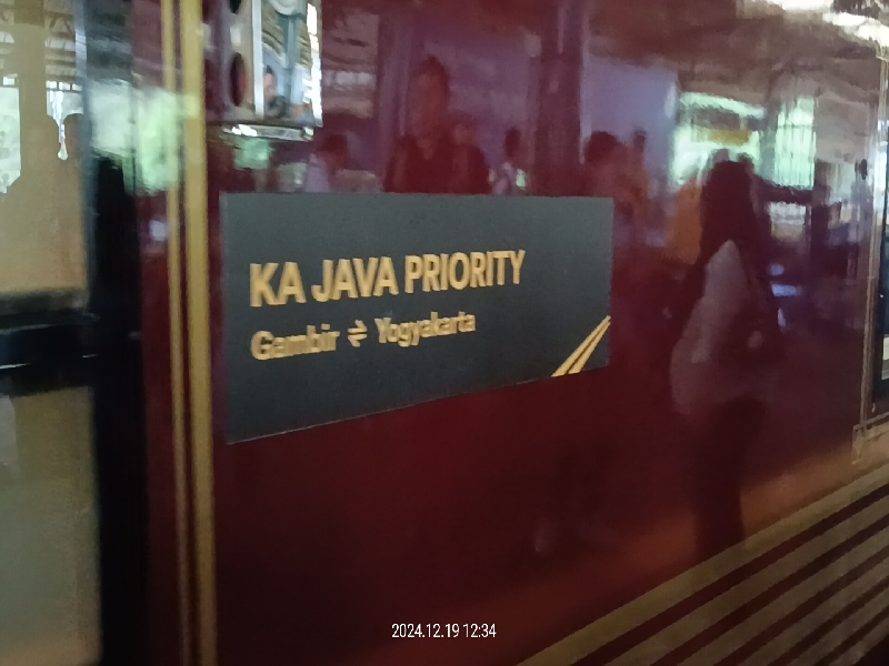 Liburan Seru Nataru, KAI Wisata Jalankan Rangkaian KA Java Priority ...