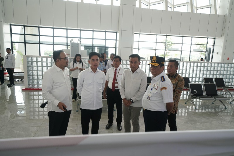 Wapres di Stasiun Kereta Cepat Karawang