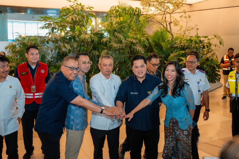 Menteri BUMN, Menhub, Dirut InJourney, Ditut API, dan Raffi Ahmad