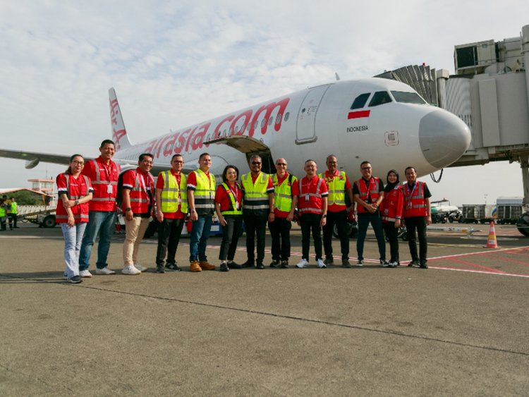 Dirut Indonesia AirAsia di Bandara Soetta
