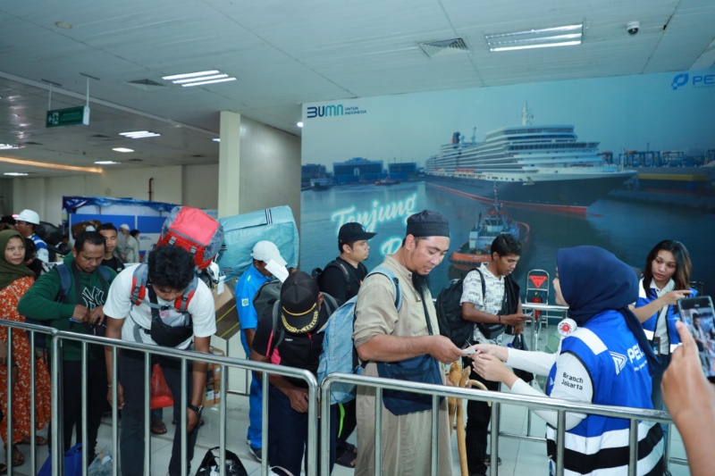 Penumpang Pelni di libur Nataru lebih tinggi dari prediksi