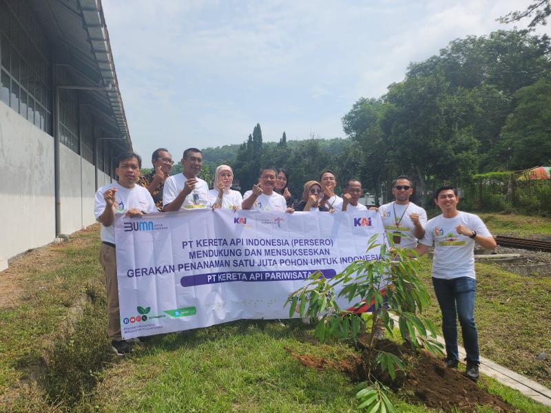 KAI Wisata lakukan penanaman sejuta pohon oleh