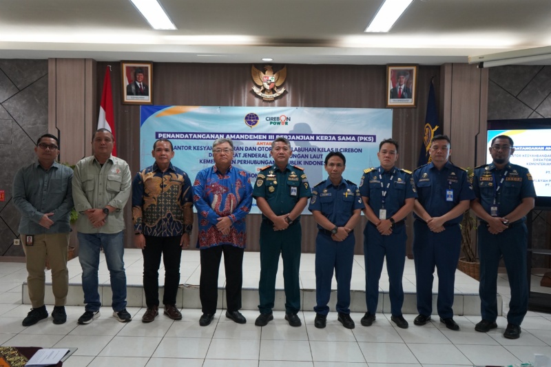 Kepala KSOP Cirebon dan Dirut PT CEP beserta jajaran