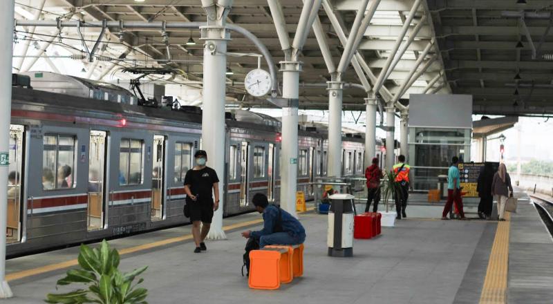 Layanan perkeretaapian di Stasiun