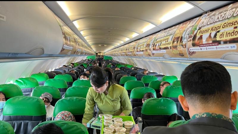 Kejutan tiramisu dan cinderamata untuk penumpang Citilink