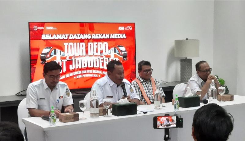 Konferensi pers LRT Jabodebek pada Senin (24/2/2025).