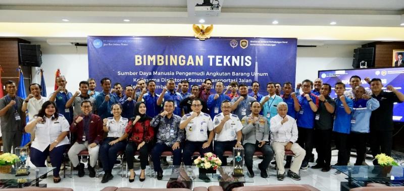 Pembicara dan peserta Bimtek Ditjen Hubdat