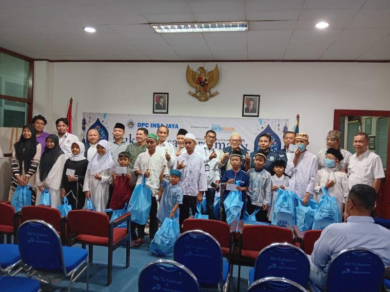 INSA Jaya berbagi di Bulan Ramadhan. Foto istimewa/INSA Jaya 