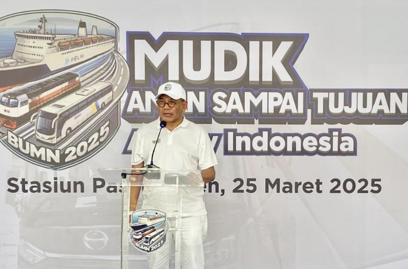 Dirut Airnav saat melepas Mudik Gratis