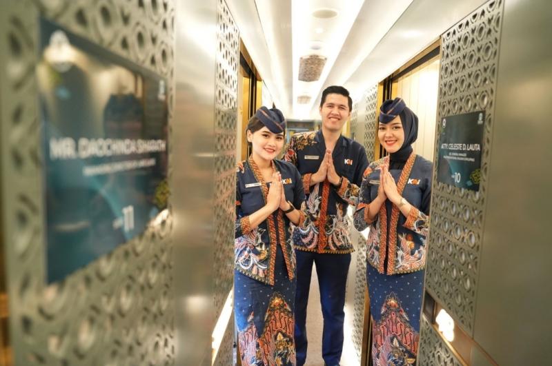 Rekrutmen Train Attendant KAI Services serentak ini digelar di tiga kota besar di Sumatera untuk mencari 1.100 personel baru guna memperkuat layanan kereta api.(foto:Ilustrasi)