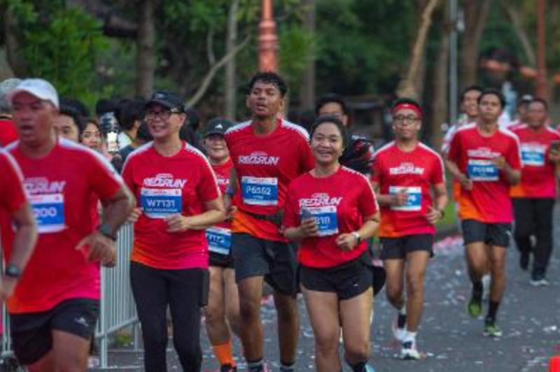 Ajang lari RedRun AirAsia di Bali