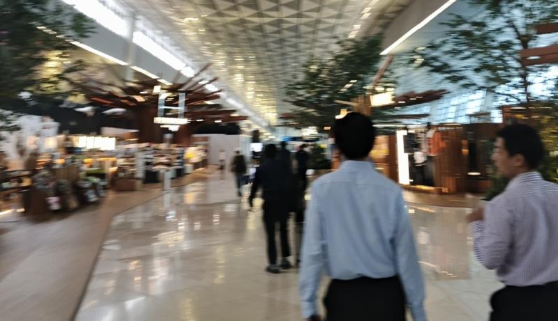 Penumpang Garuda di Terminal 3 Bandara Soetta