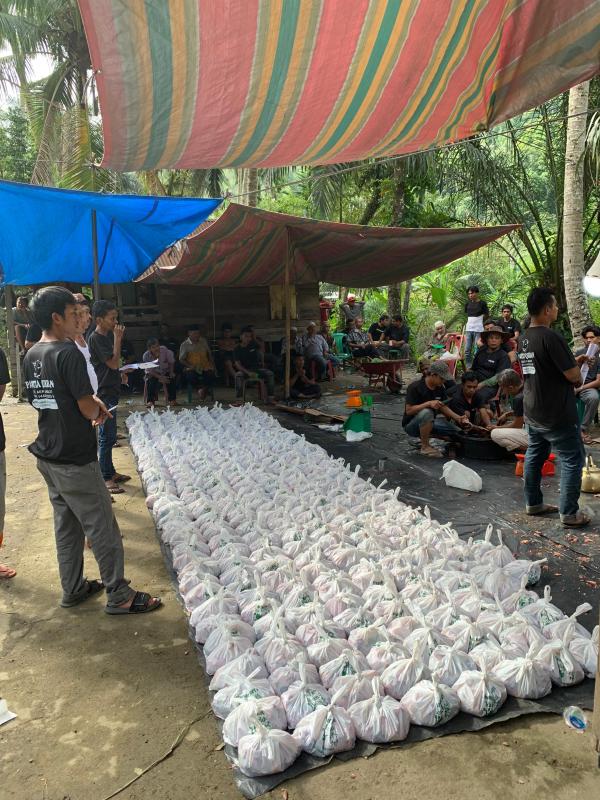 Kurban pecahkan rekor terbanyak di desa, foto istimewa/Taris hasibuan