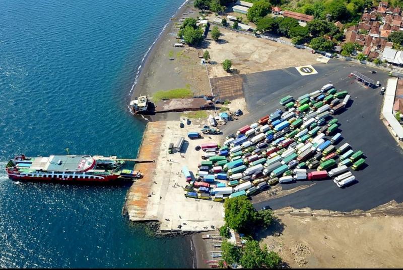 Suasana di Pelabuhan Ketapang