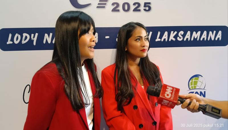 Lody Natasha dan Sasty Laksamana saat konferensi pers di Oxygen Jakarta. Foto: BeritaTrans.com/ahmad 