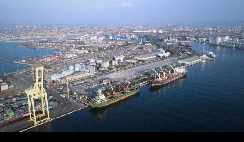 Layanan di Pelabuhan Nonpetikemas