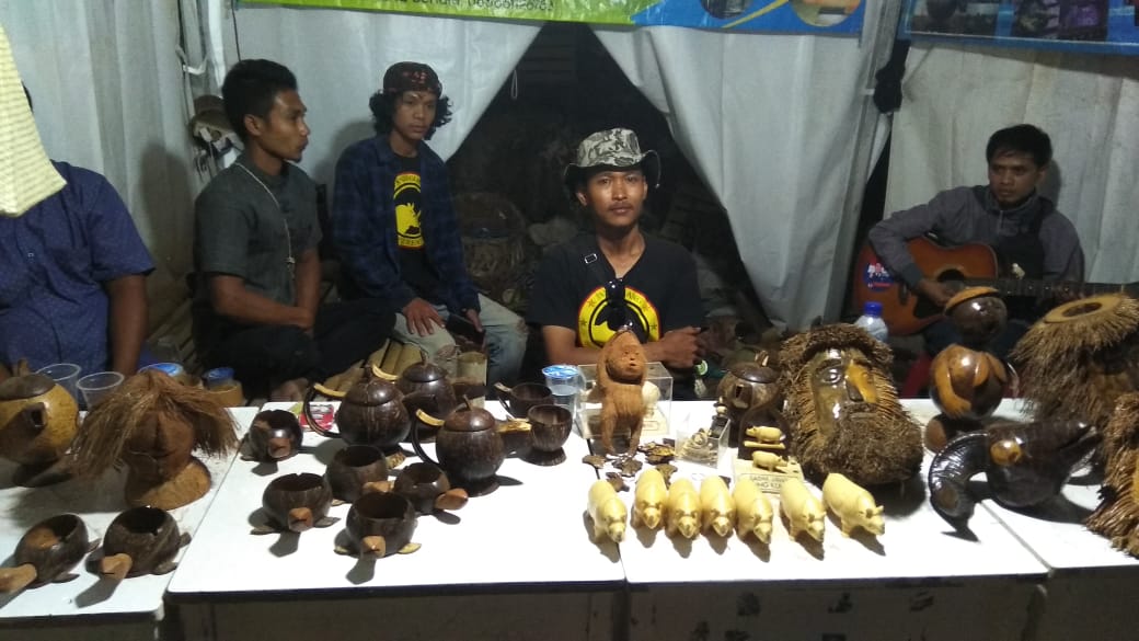 Pesta Rakyat Cibaliung Jadi Ajang Promosi Produk Kerajinan  